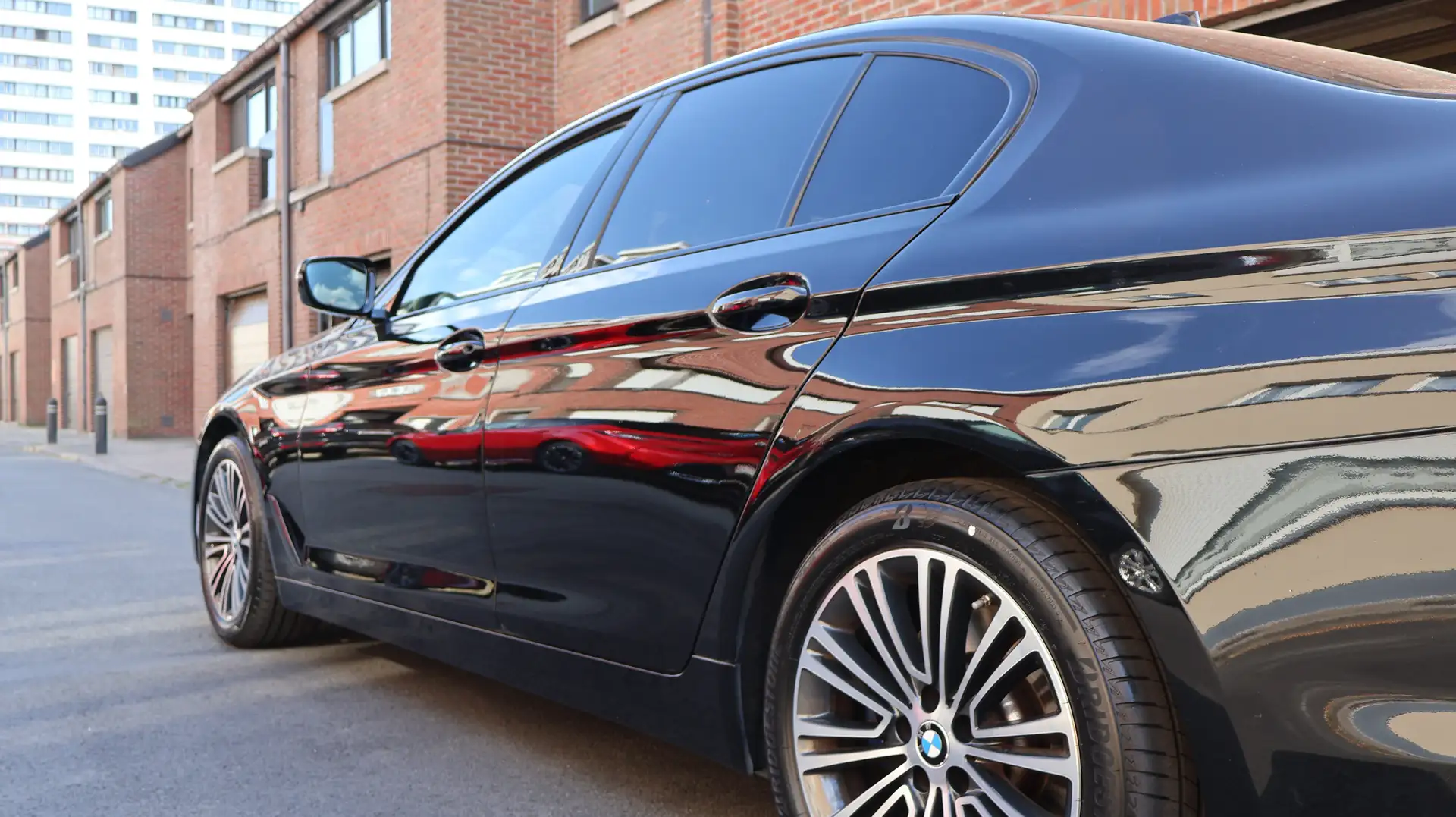 BMW 540 540i Aut. Sport Line Noir - 1