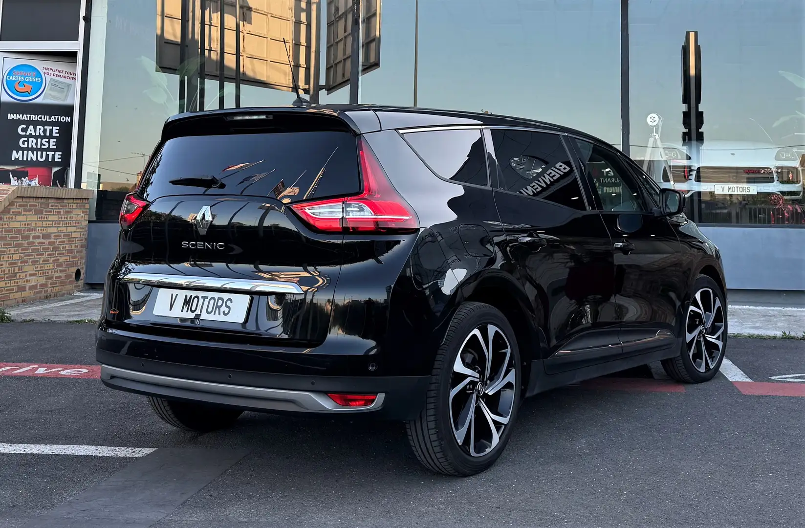 Renault Scenic Scenic 1.7 dCi 120 EDC 7PL Black Edition 1er Main Noir - 2