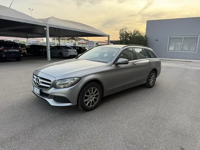 Mercedes-Benz C 200 Classe C-S205 2014 SW SW d (bt) Business auto