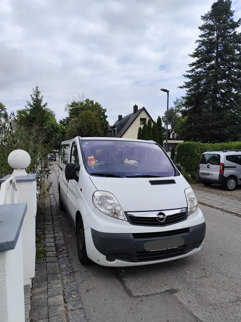 Opel Vivaro Kombi L1H1 2,7t Biały - 1
