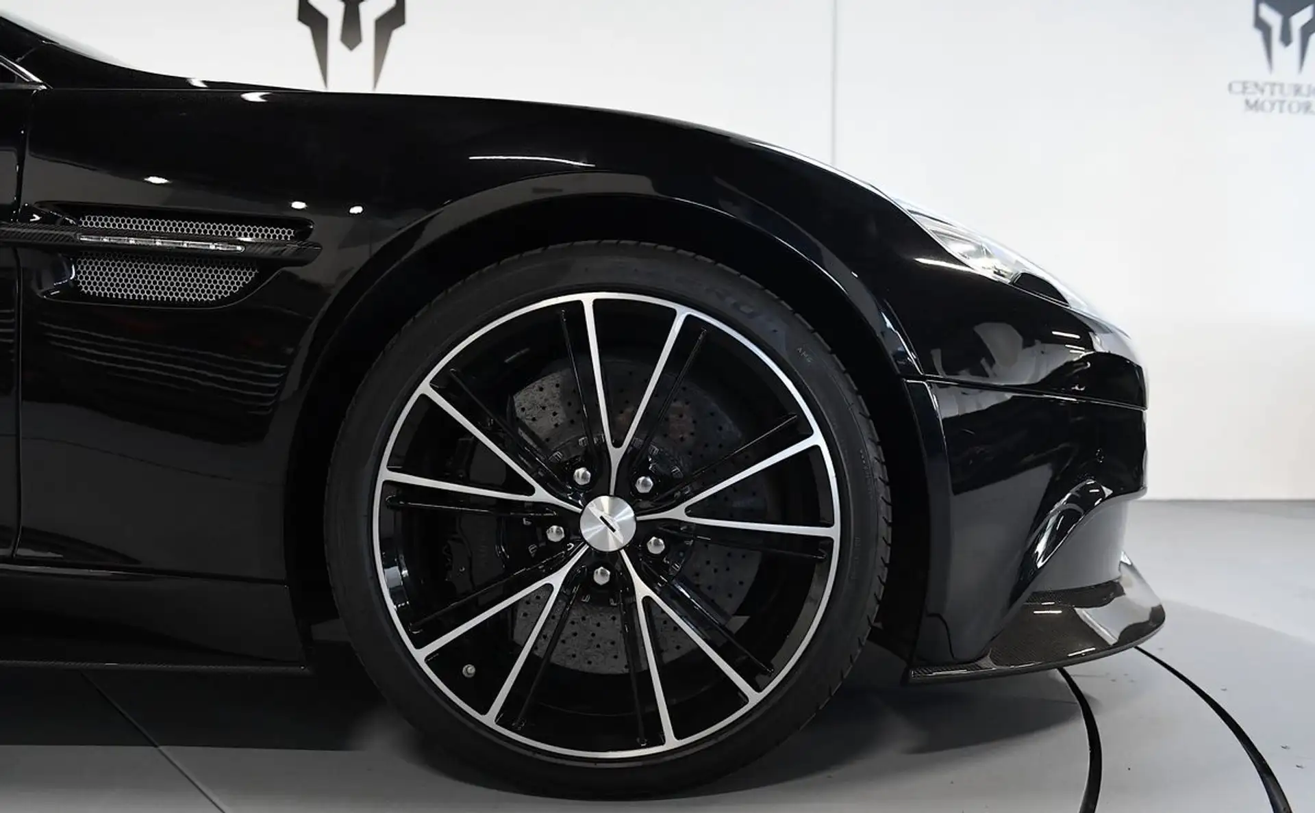 애스턴마틴 뱅퀴시 Coupe 2013 검정 사진 7