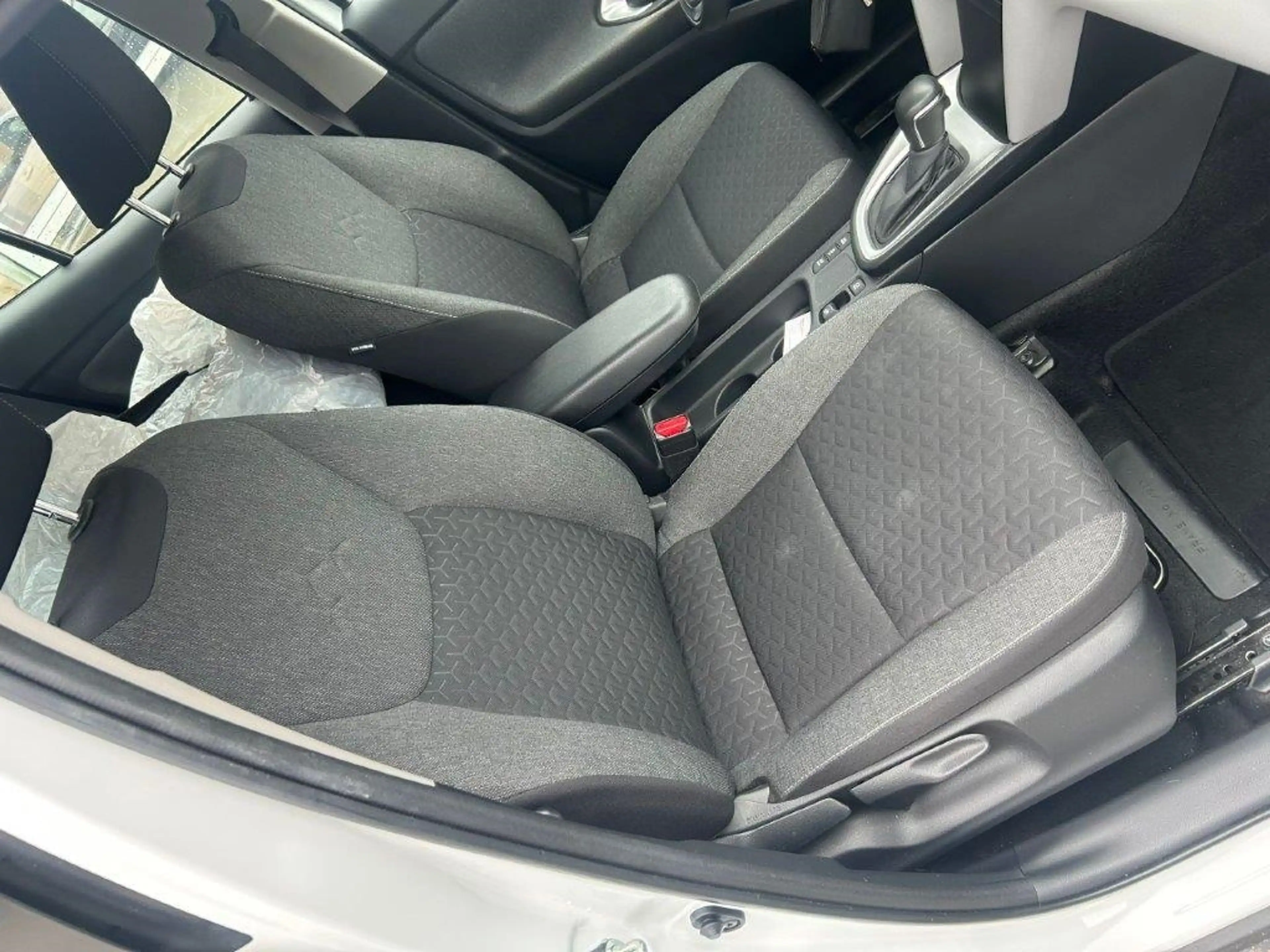Toyota Yaris Cross Hybrid WRS Klima Apple CarPlay Android Auto Klimaa — photo 15
