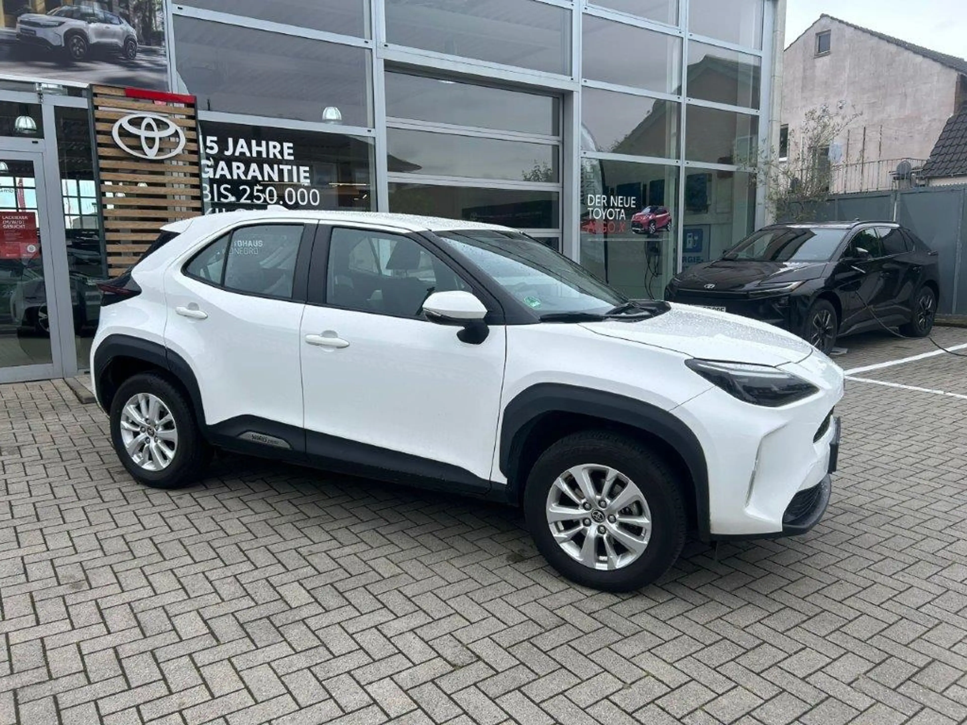Toyota Yaris Cross Hybrid WRS Klima Apple CarPlay Android Auto Klimaa — photo 2