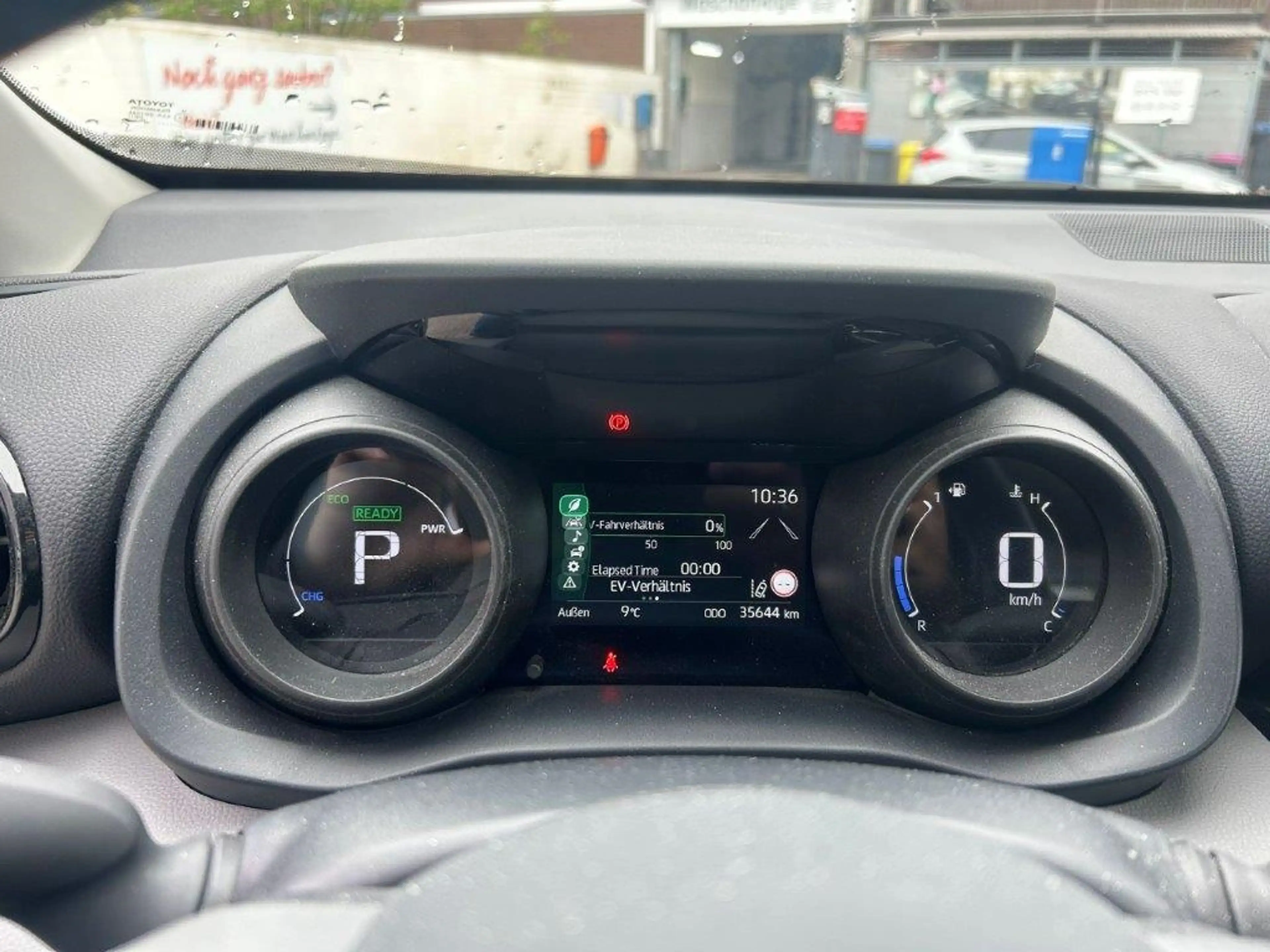 Toyota Yaris Cross Hybrid WRS Klima Apple CarPlay Android Auto Klimaa — photo 10