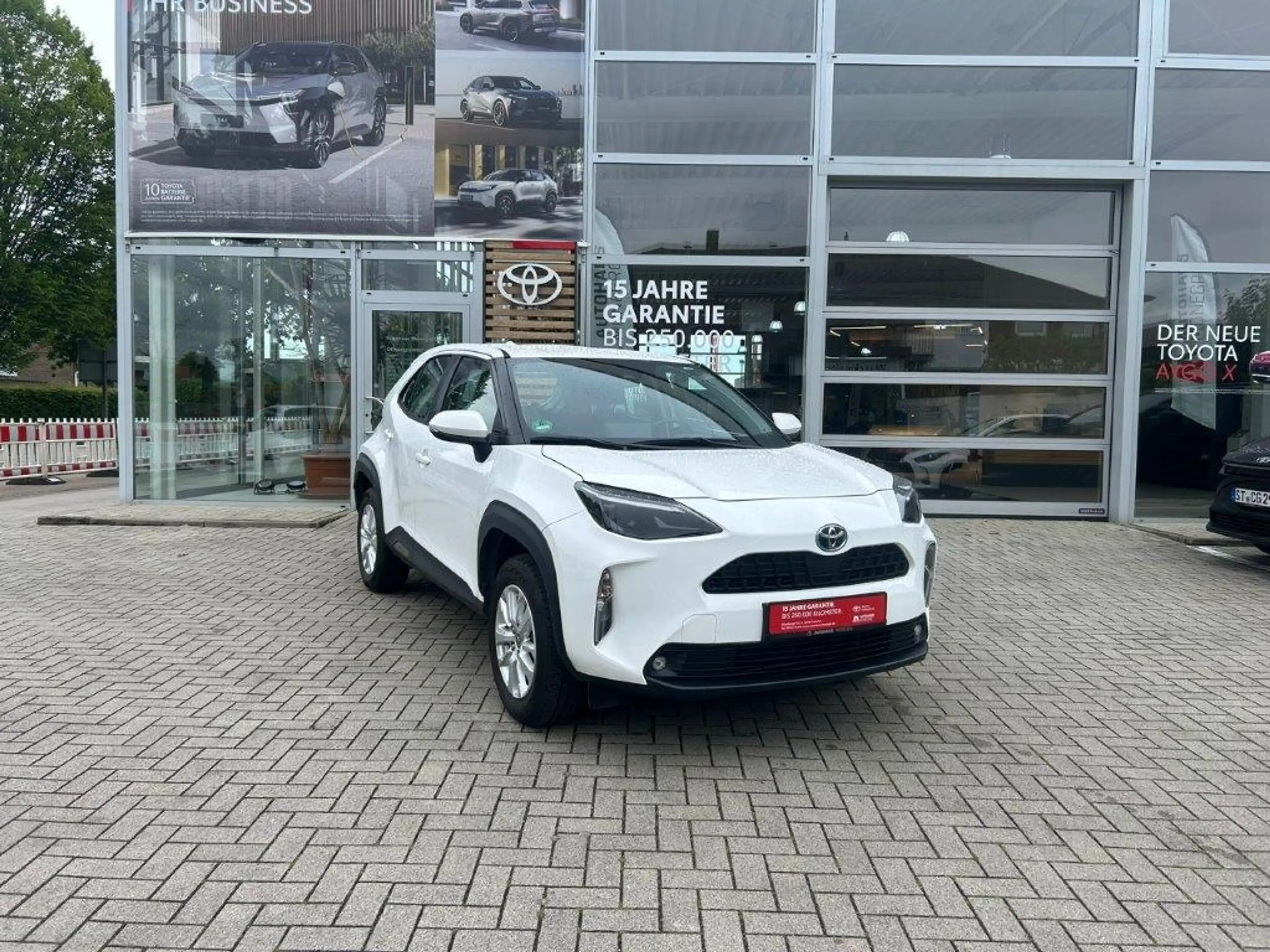 Toyota Yaris Cross Hybrid WRS Klima Apple CarPlay Android Auto Klimaa