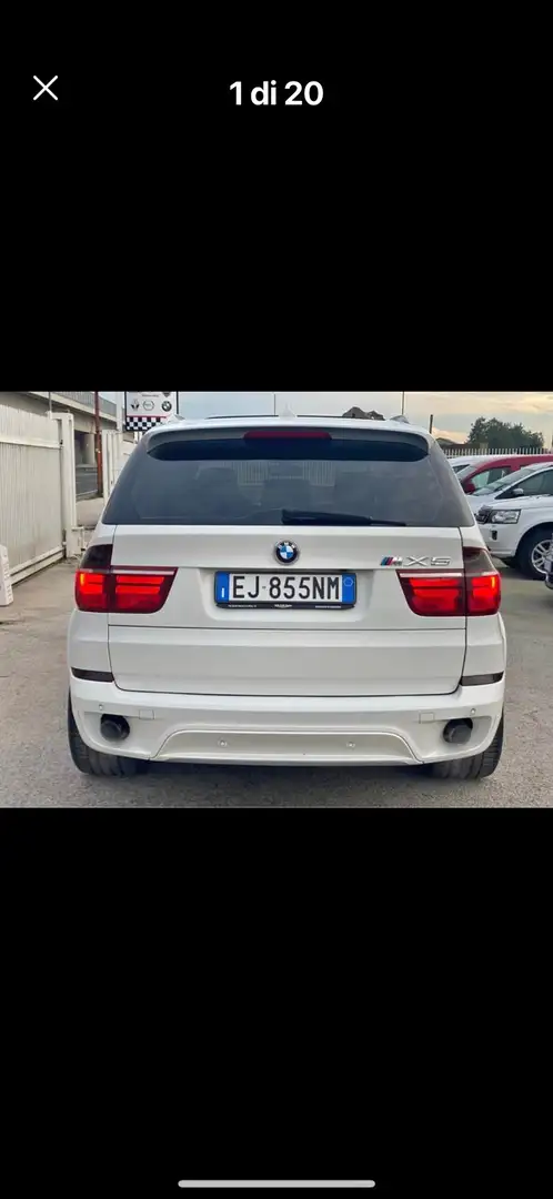 BMW X5 M 4d bijela - 1
