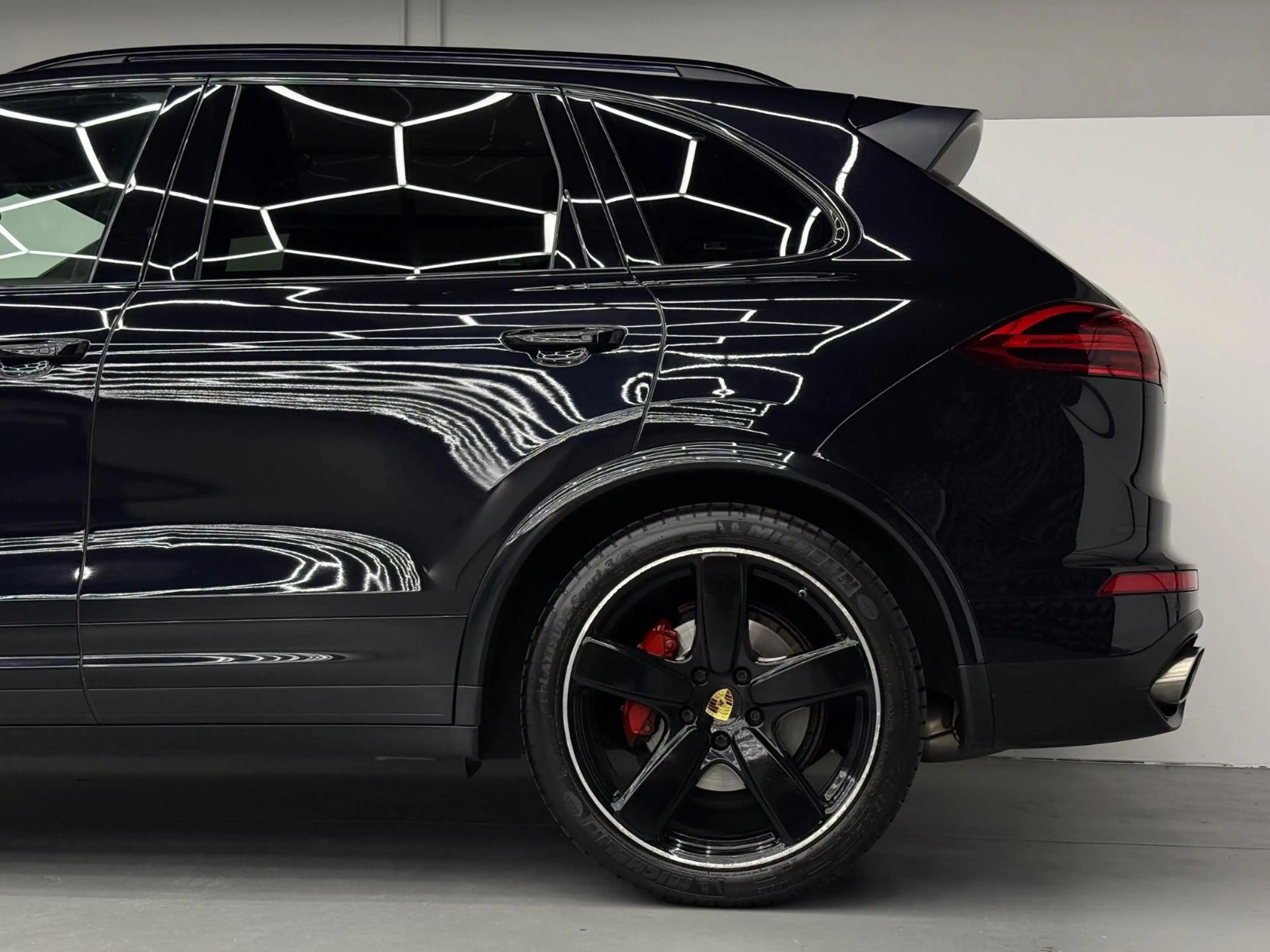 Porsche Cayenne Diesel Platinum Edition CHRONO*BOSE*KAM — photo 8