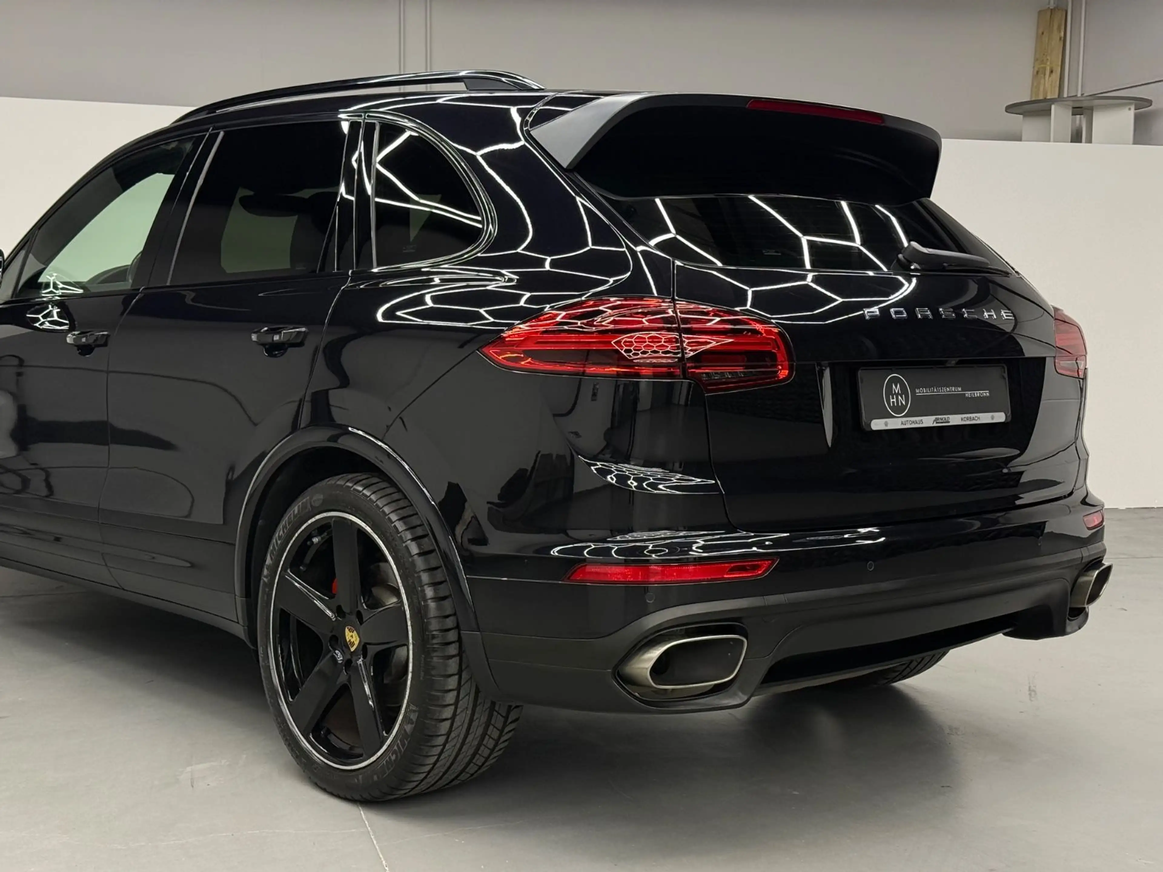Porsche Cayenne Diesel Platinum Edition CHRONO*BOSE*KAM — photo 10