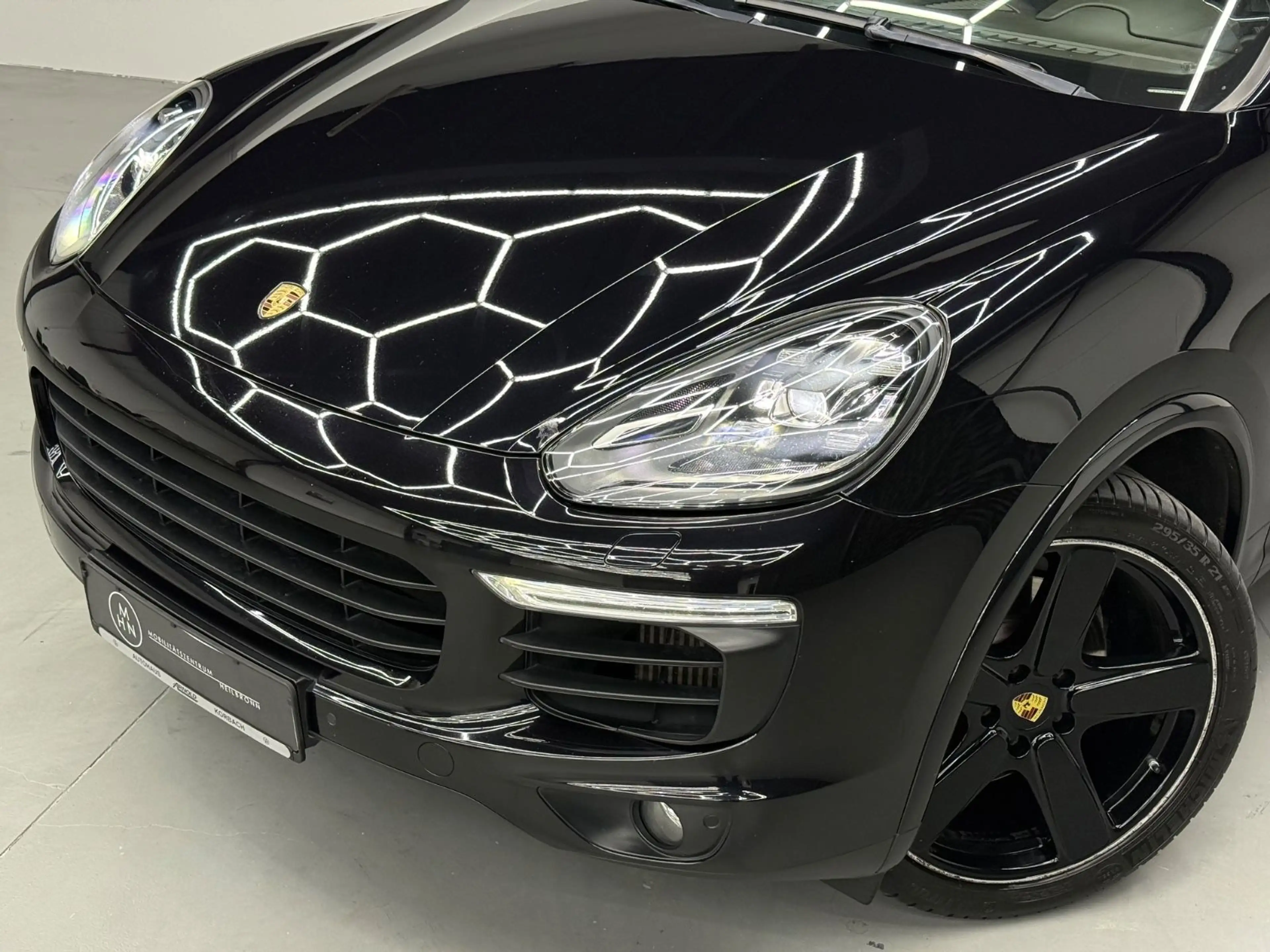 Porsche Cayenne Diesel Platinum Edition CHRONO*BOSE*KAM — photo 4