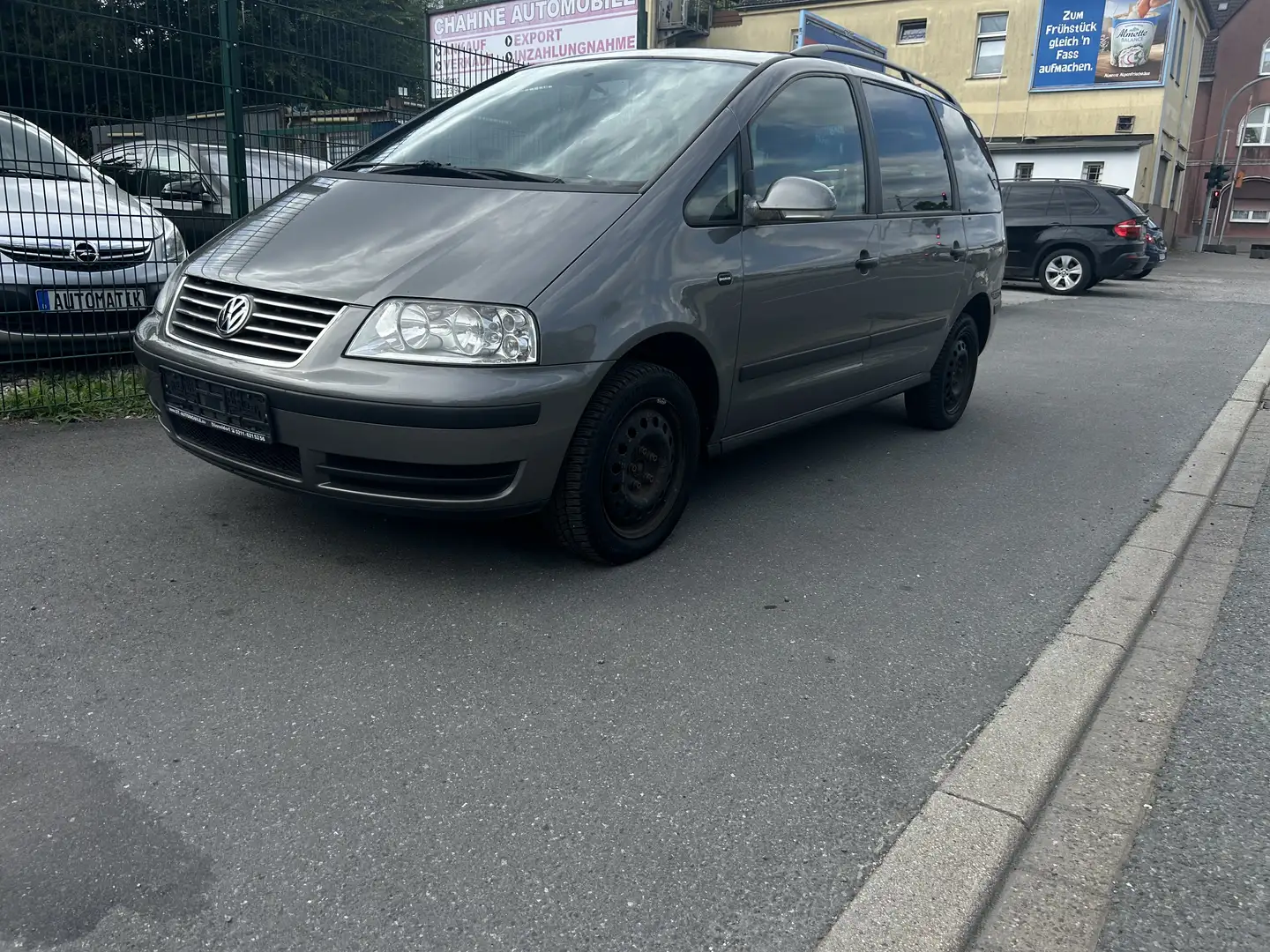 Volkswagen Sharan 2.0 TDI DPF BlueMotion Comfortline Grau - 1