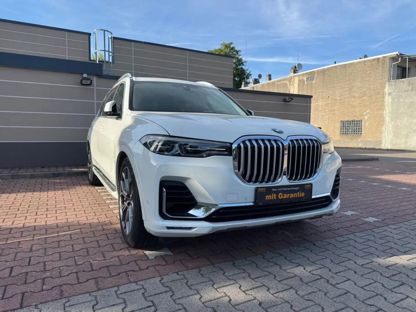 BMW X7 xDrive40i *7 Sitzer* LED *Niveau*Panorama* Fehér - 1
