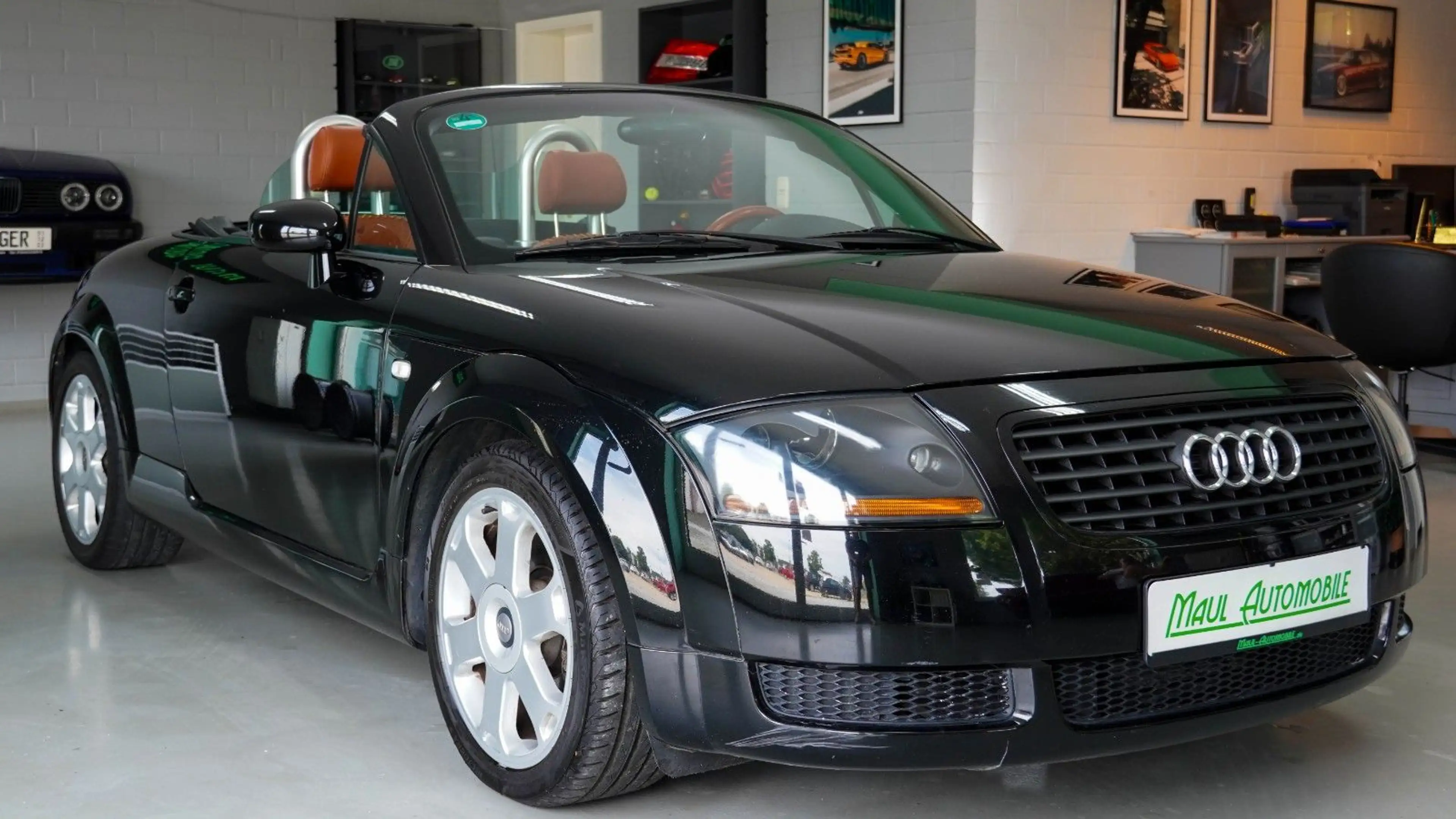 Audi TT 1.8 T Baseball Cabrio Klima,SHZ,Temp — photo 2