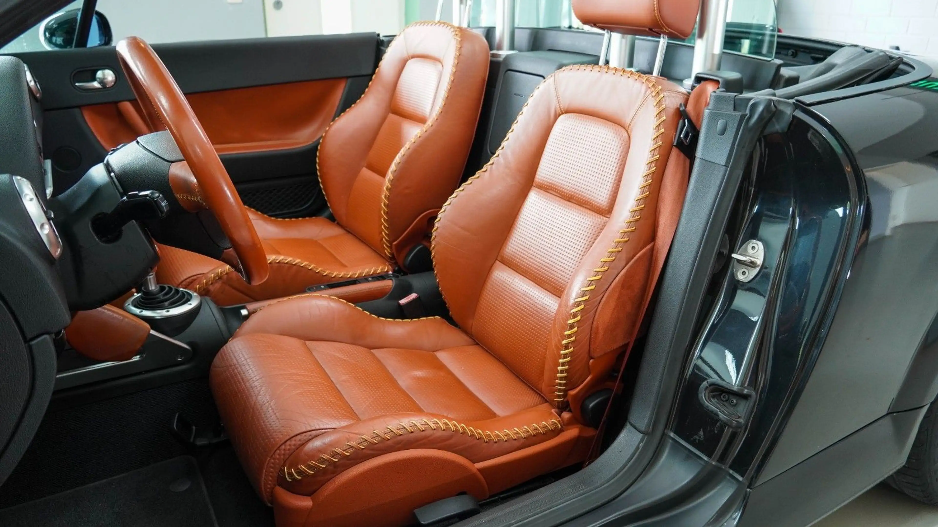 Audi TT 1.8 T Baseball Cabrio Klima,SHZ,Temp — photo 6