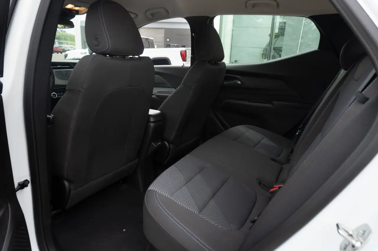 Chevrolet Bolt снимка Chevrolet Bolt