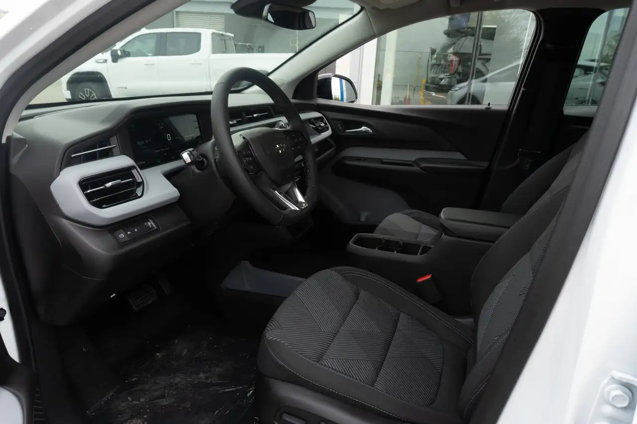 Chevrolet Bolt снимка Chevrolet Bolt