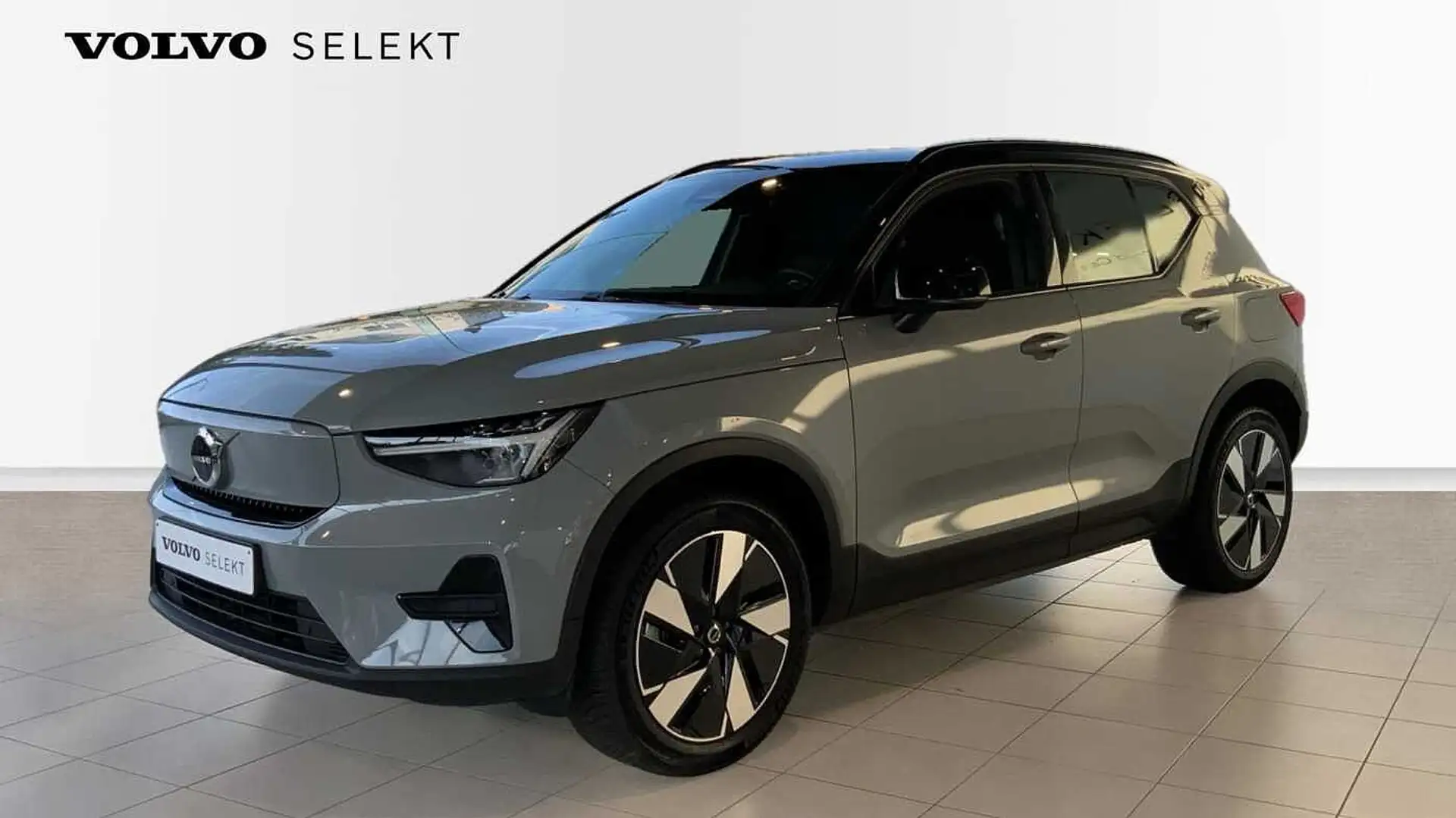 Volvo XC40 Recharge Plus, Single Motor Extended Range, Elektr Gris - 1
