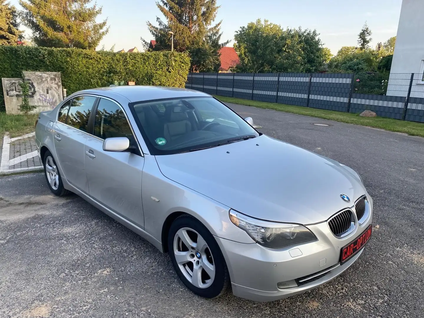 BMW 530 d Limousine / Leder/ Head Up Plateado - 2
