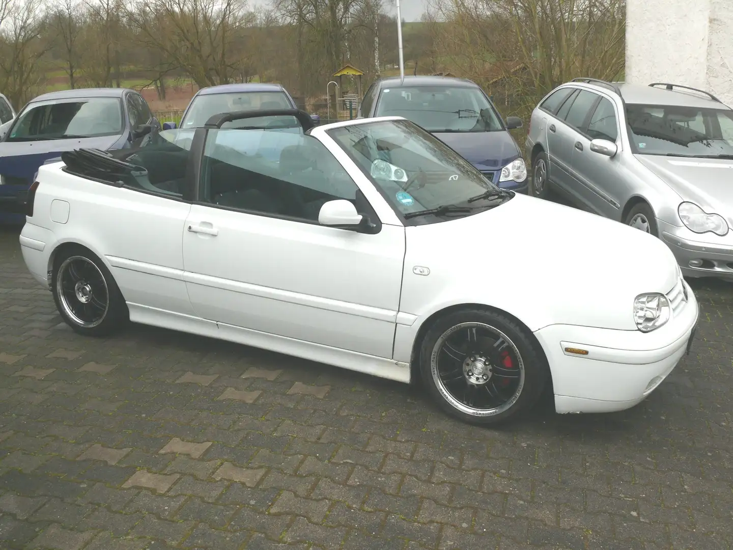 Volkswagen Golf Cabriolet Cabrio 1.6 Colour Concept Blanc - 1