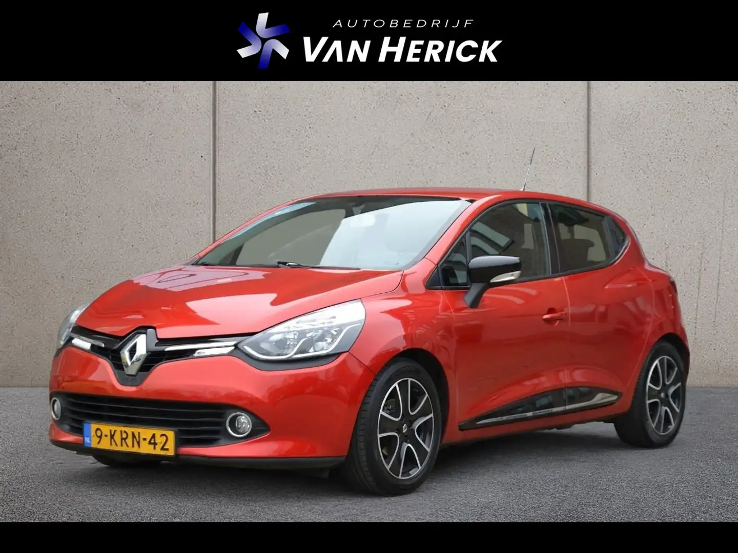 Renault Clio 0.9 TCe Night & Day | Cruise | Navi | Keyless Rouge - 1