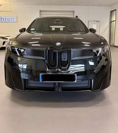50 xDrive (Frei ab 02/27)
