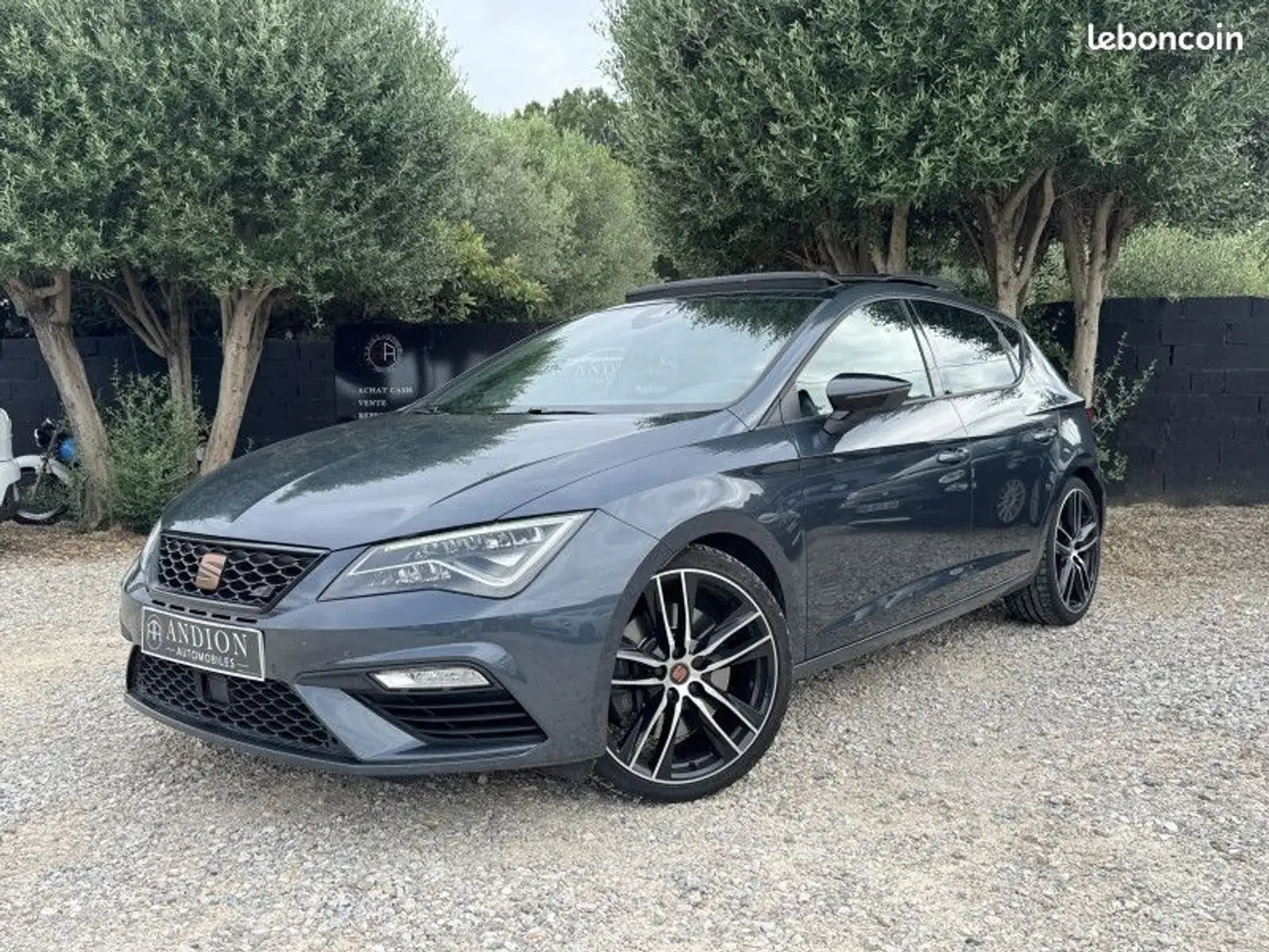 SEAT Leon 2.0 TSI 290CH CUPRA DSG7 Full Options Gris - 1