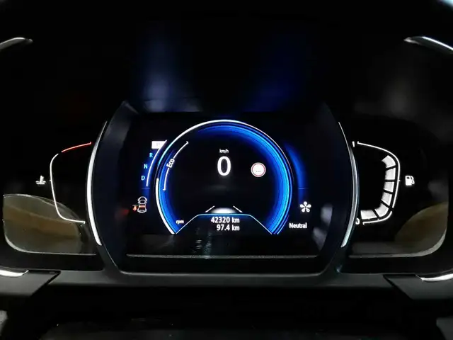 Renault Scenic view 11