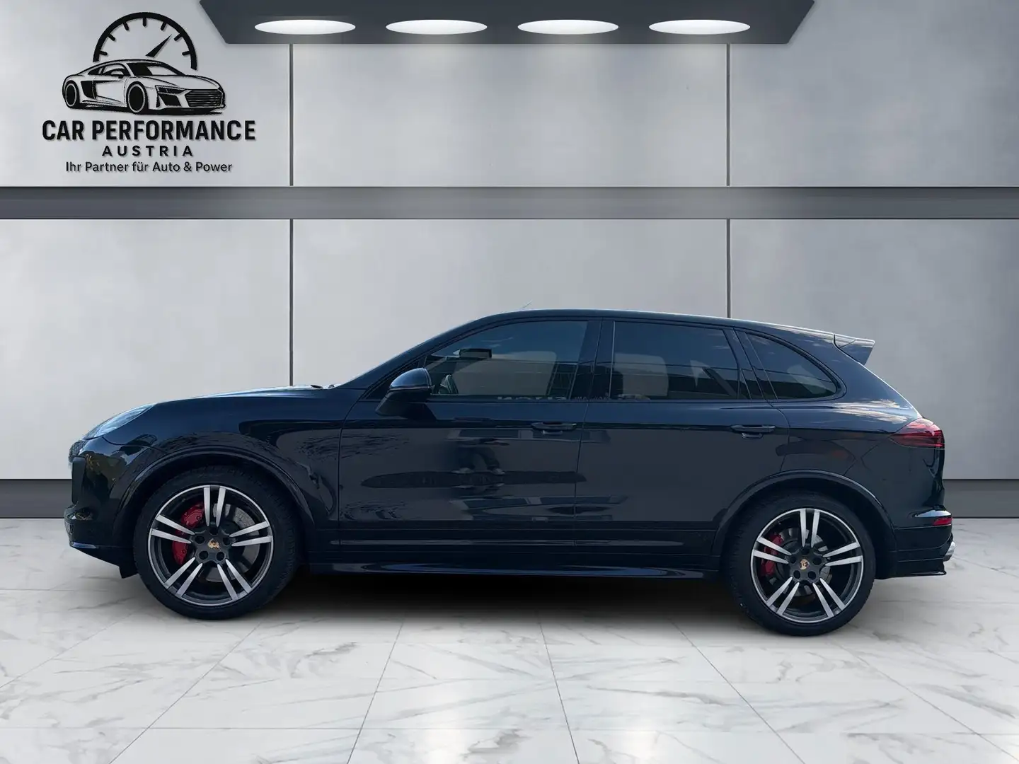 Porsche Cayenne Turbo Approved Garantie Schwarz - 2