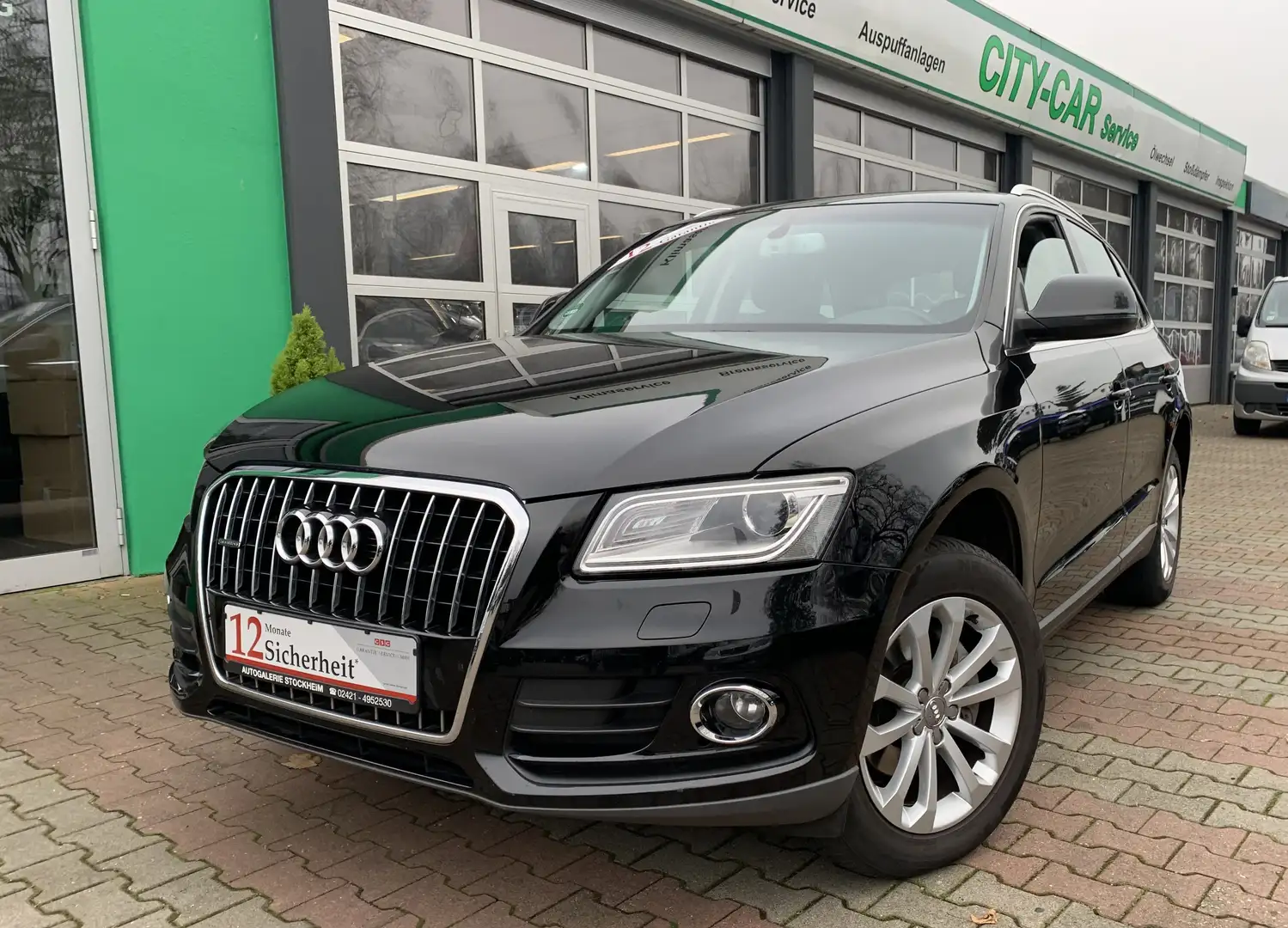 Audi Q5 2.0 TFSI (165 kW) quattro Schwarz - 1