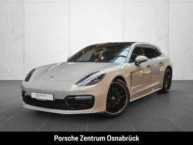 Porsche Panamera GTS Sport Turismo