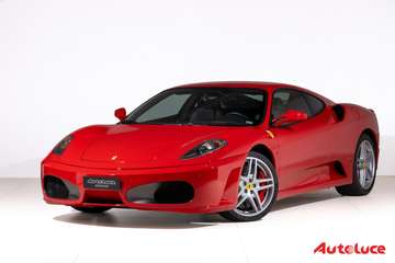 F1 Coupé | Carboceramici | Scudetti 'Scuderia Ferrari' | Gomme nuove | Sedili elettrici