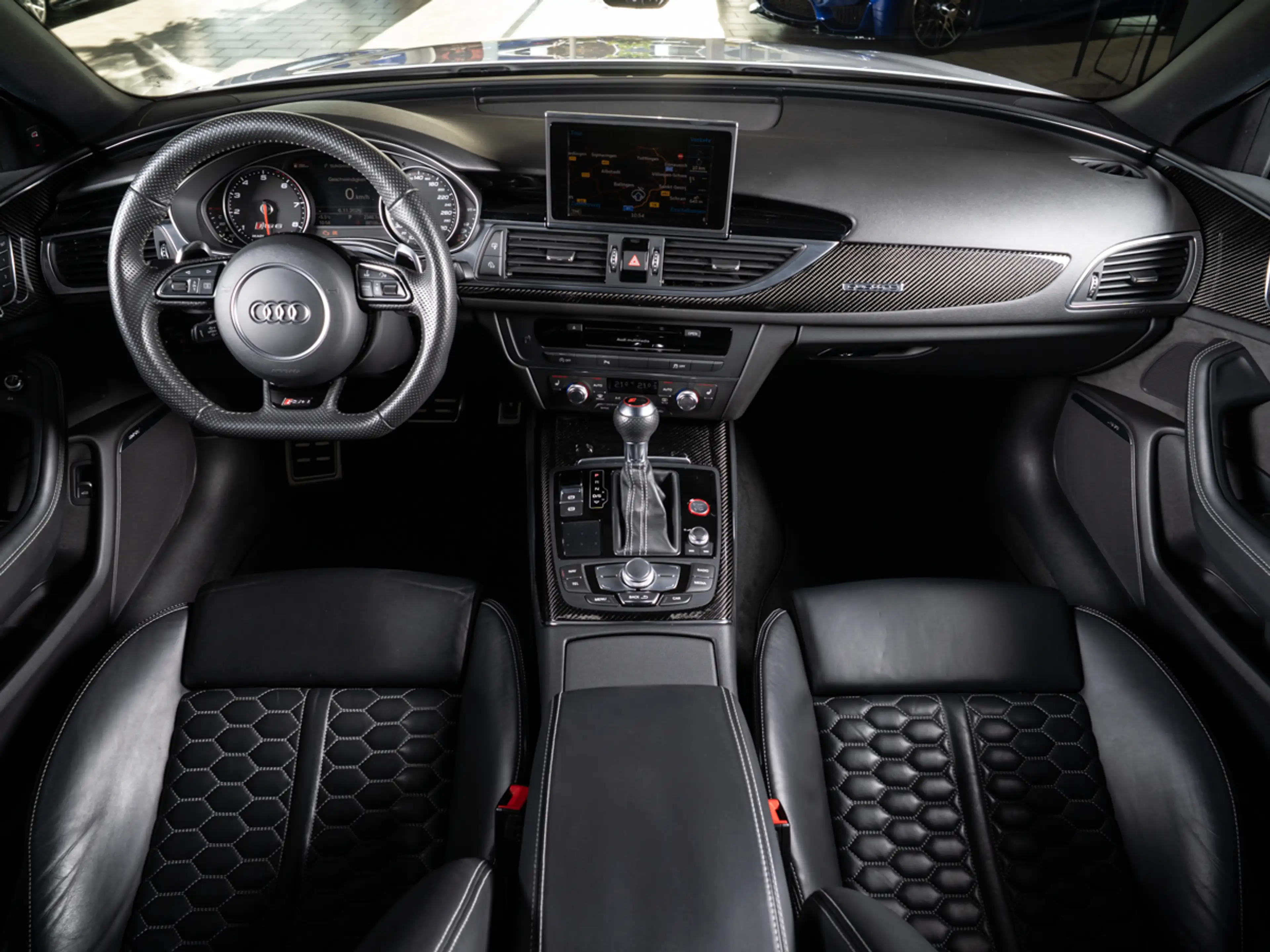Audi RS6 Performance 4.0 TFSI quattro Avant  *RS-SPORTAGA*L — photo 13