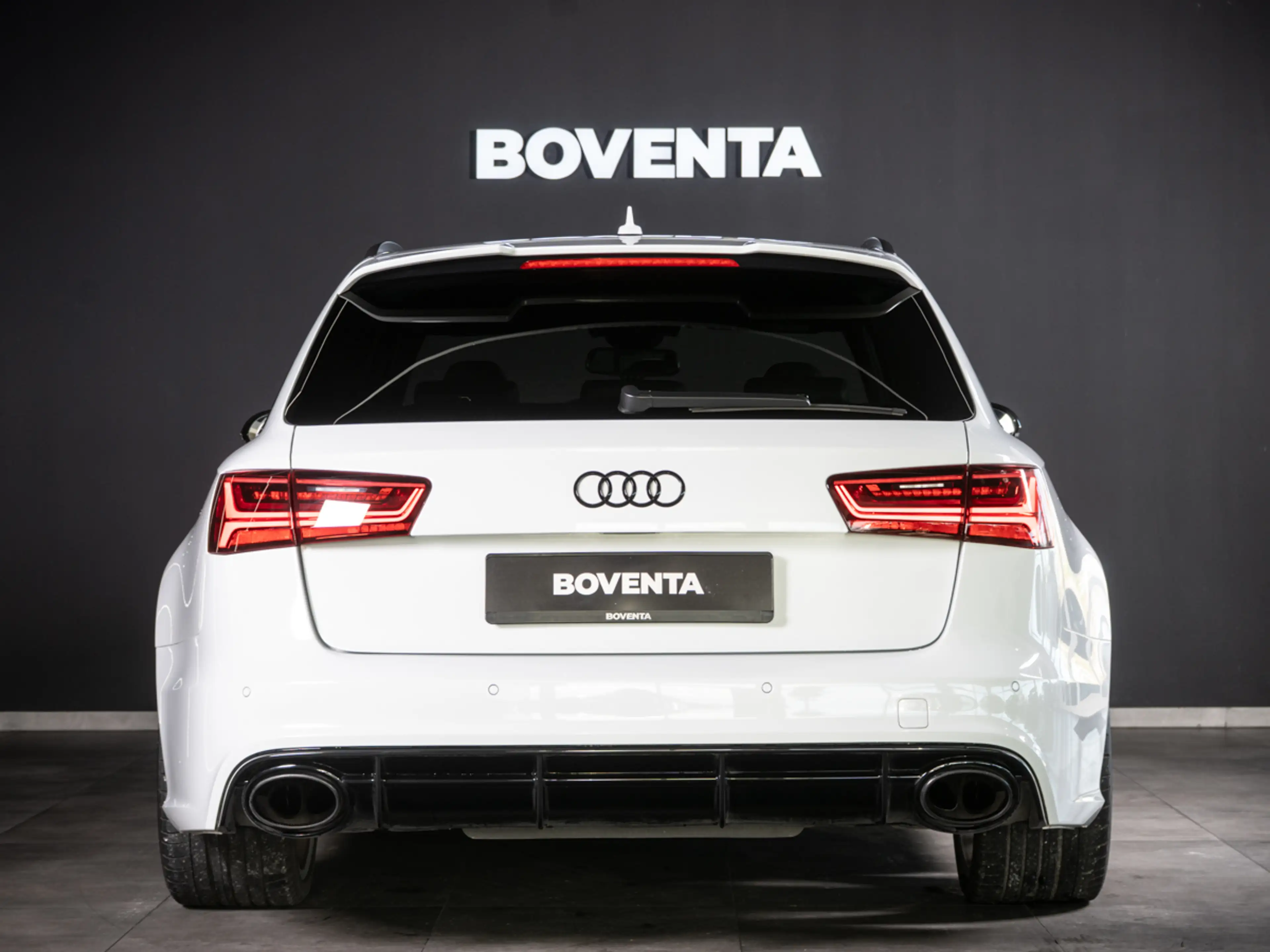 Audi RS6 Performance 4.0 TFSI quattro Avant  *RS-SPORTAGA*L — photo 9