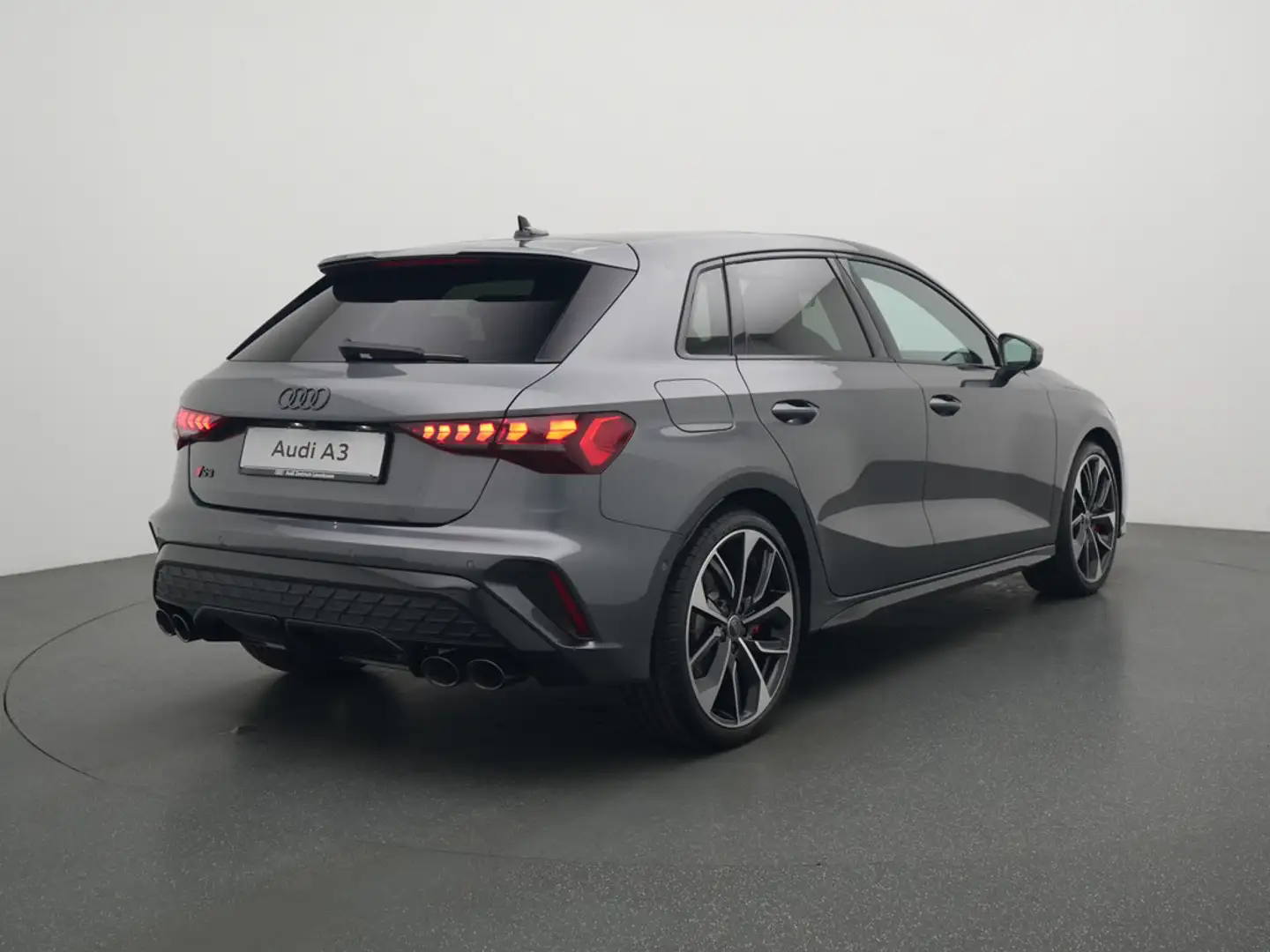 Audi S3 quattro S tronic NAVI VIRT KAMERA SHZ PDC Czarny - 2