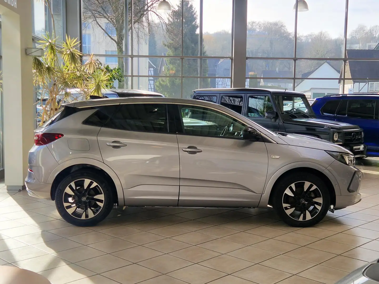 Opel Grandland Grandland (x) 1.2 Turbo Business Edition|KAMERA Grau - 2