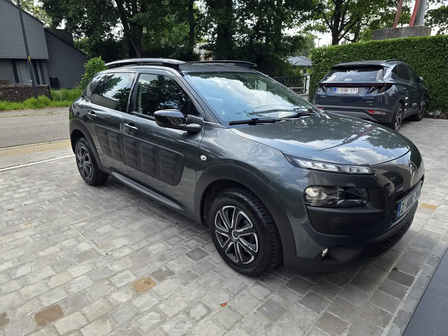 Citroen C4 Cactus C4 Cactus 1.2 Full factures entretien état neuf Gris - 1