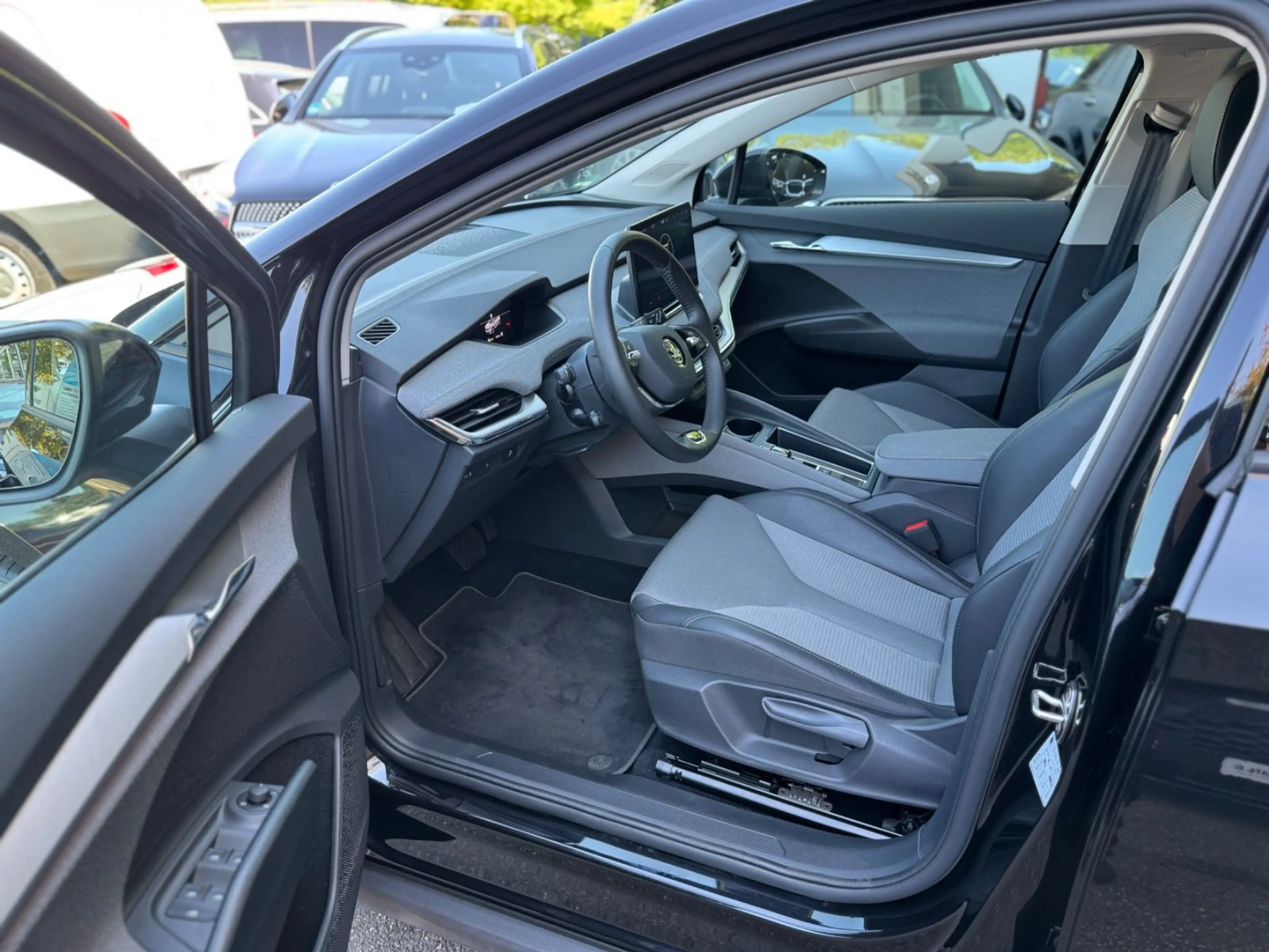 Skoda Enyaq 60 Loft Navi LED Kamera WärmePumpe ACC 1.H — photo 11