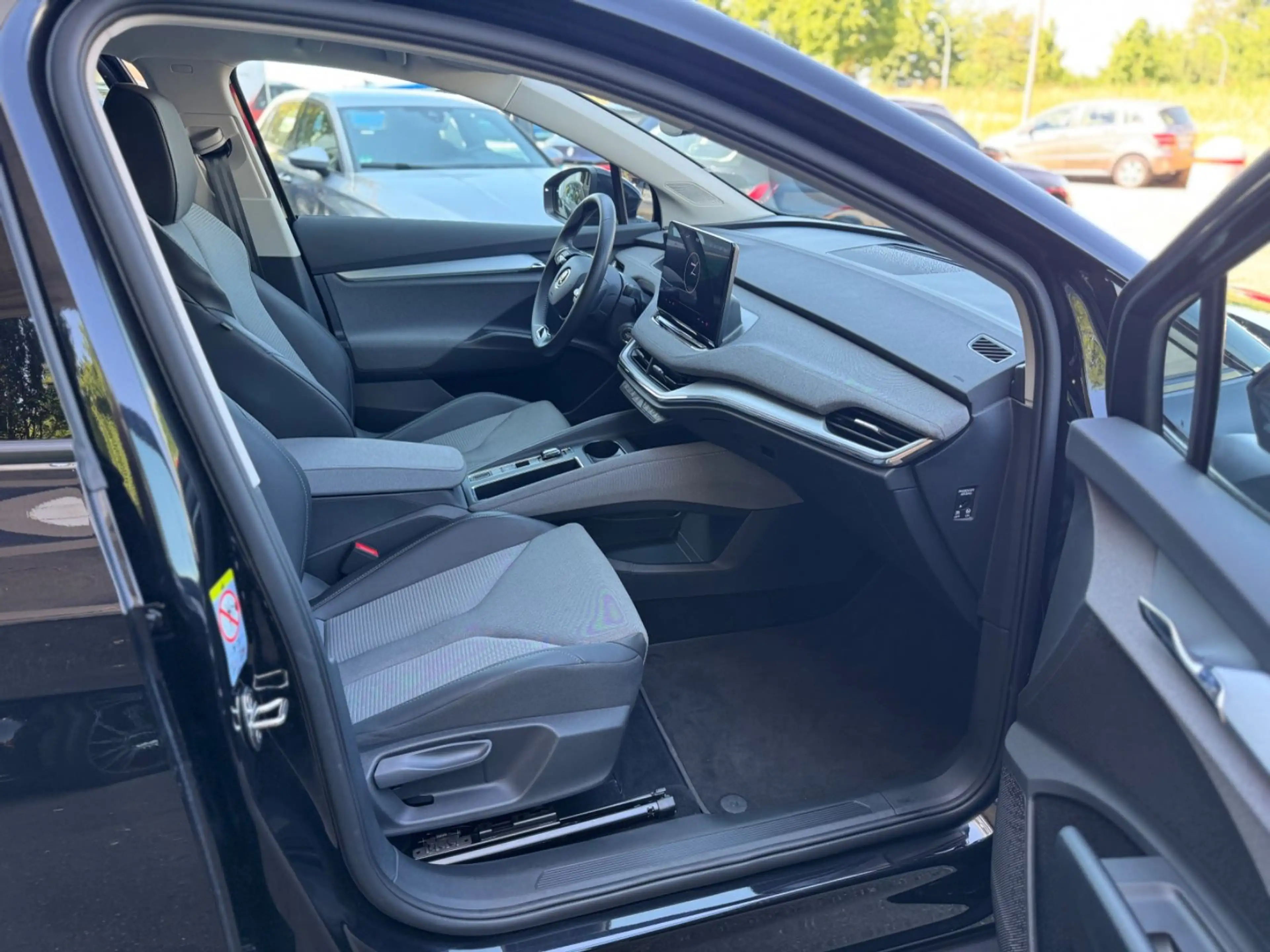 Skoda Enyaq 60 Loft Navi LED Kamera WärmePumpe ACC 1.H — photo 12