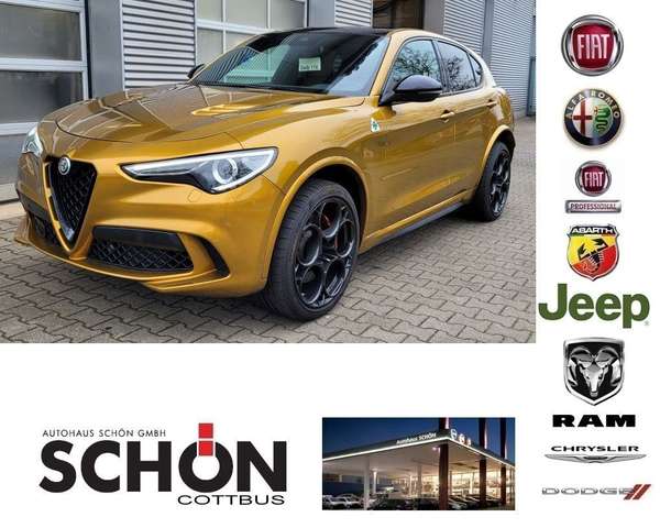 Imagine Alfa Romeo Stelvio Quadrifoglio V6 2.9 Bi-Turbo AT8 Q4
