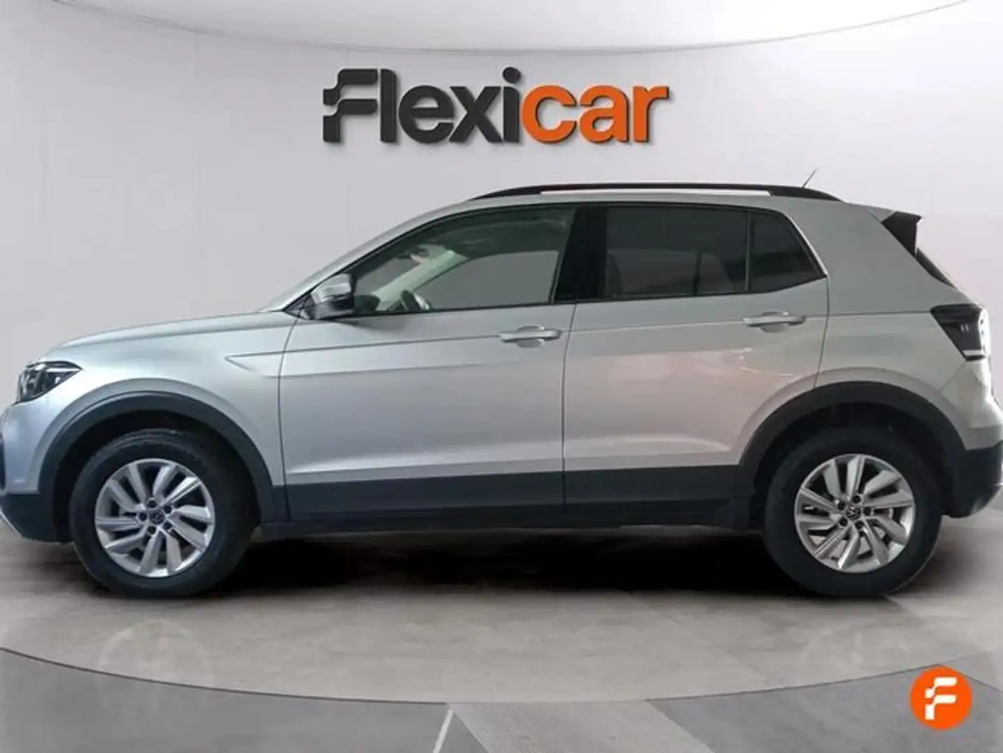 Volkswagen T-Cross 1.0 TSI Advance 81kW Gris - 2