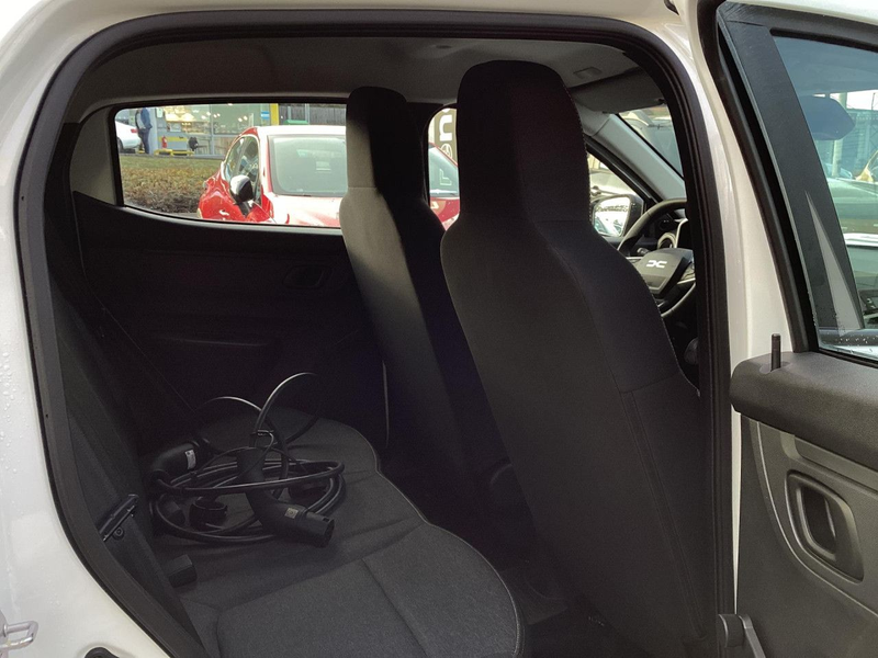Dacia Spring Essential ELECTRIC 45 EPH Bluetooth Navi LED Klima — photo 7