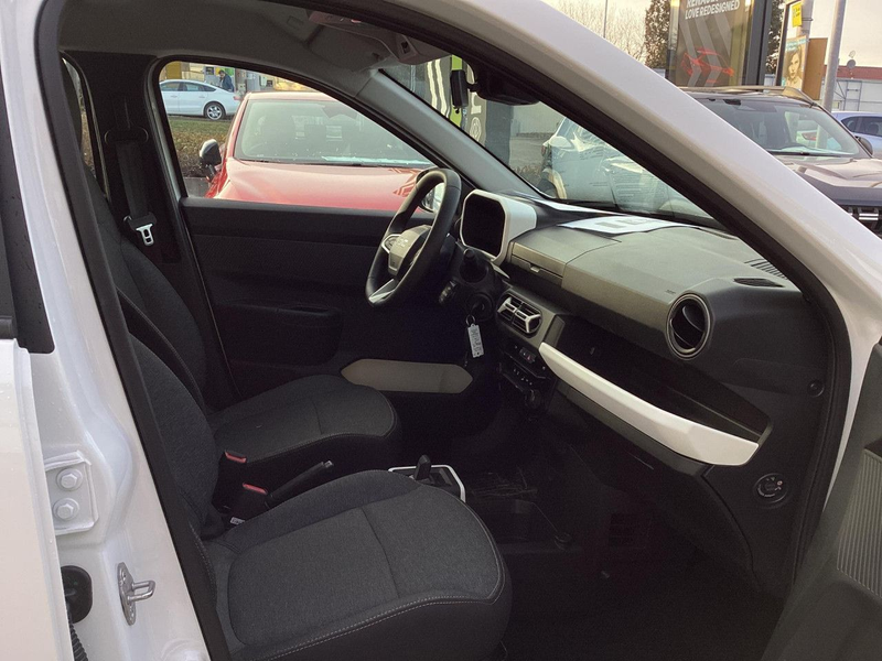 Dacia Spring Essential ELECTRIC 45 EPH Bluetooth Navi LED Klima — photo 6