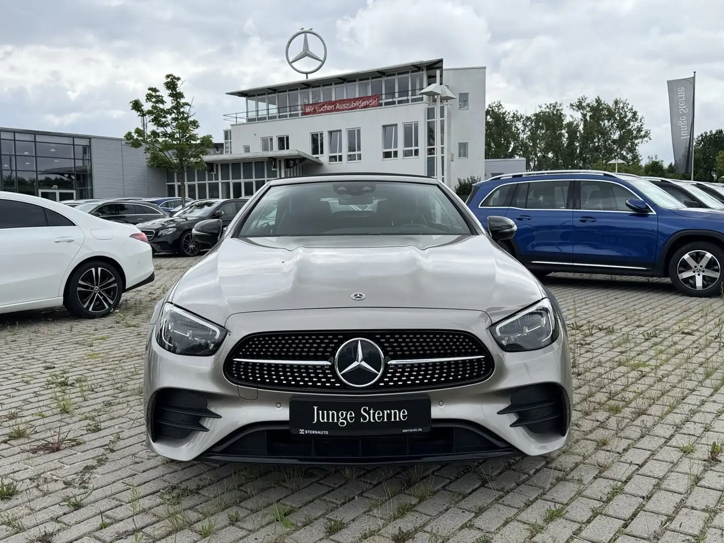 Mercedes-Benz E 450 E 450 4M Cabriolet AMG Line Navi Styling Autom. Argent - 2