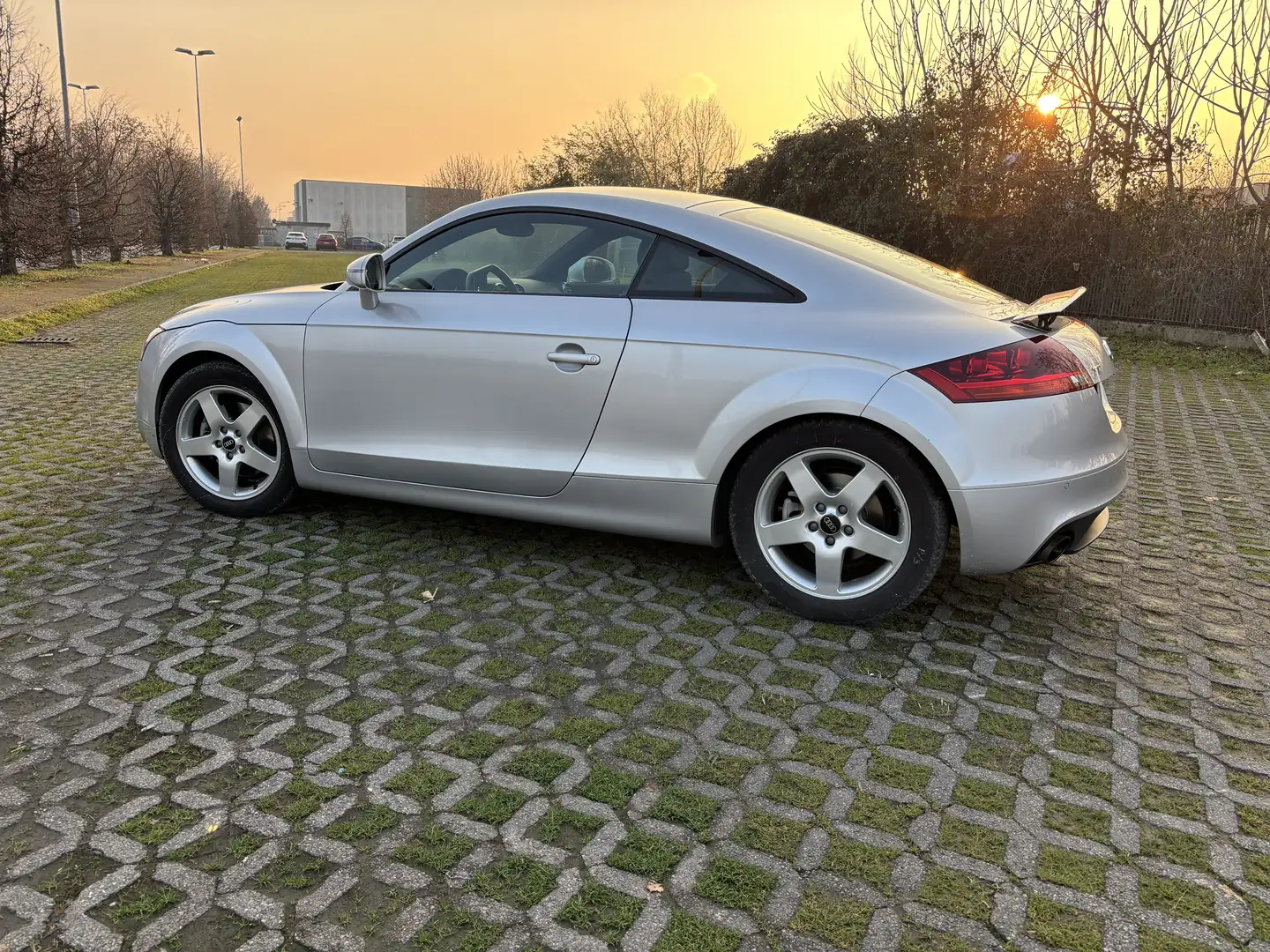 Audi TT TT II 2006 Coupe 2.0 tfsi Advanced Plus 211cv Argento - 1