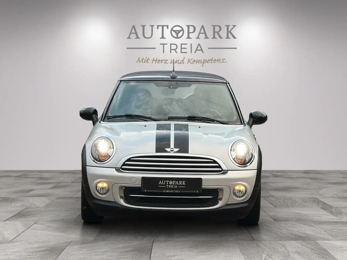 MINI Cooper Cabrio (XENON-H/K-SHZ-TEMPO-WENIGK KM) Silber - 2