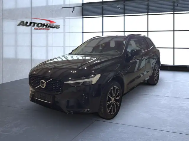 Volvo XC60 view 3