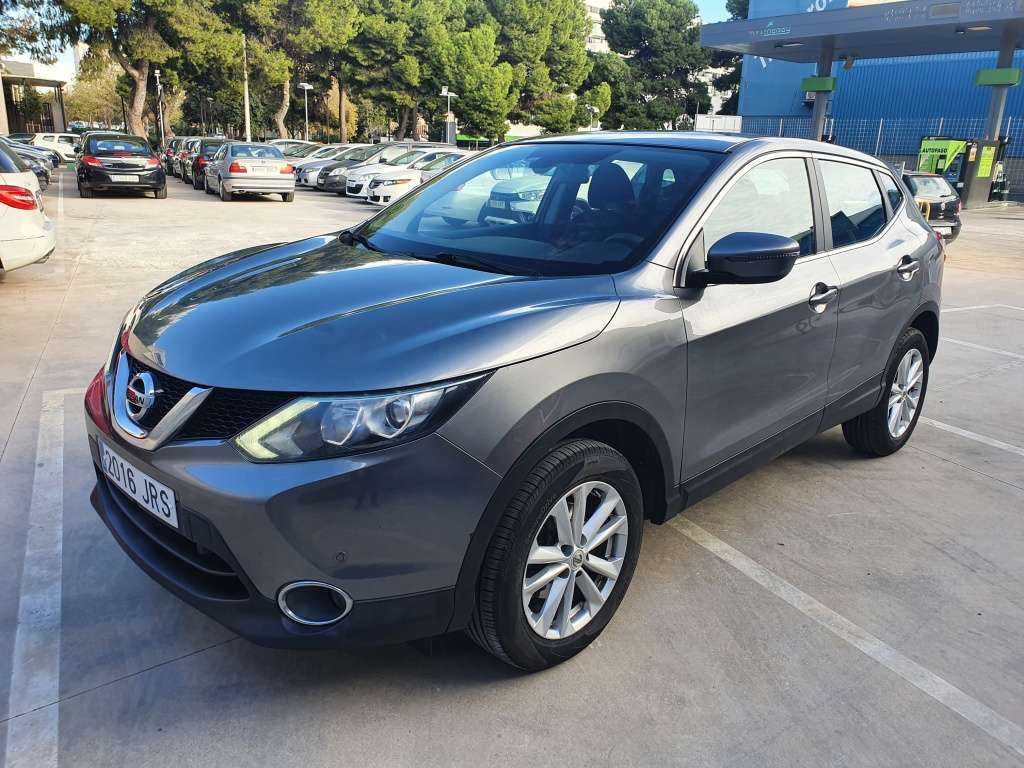 Nissan Qashqai 1.2 DIG-T Acenta 4x2 - foto 1