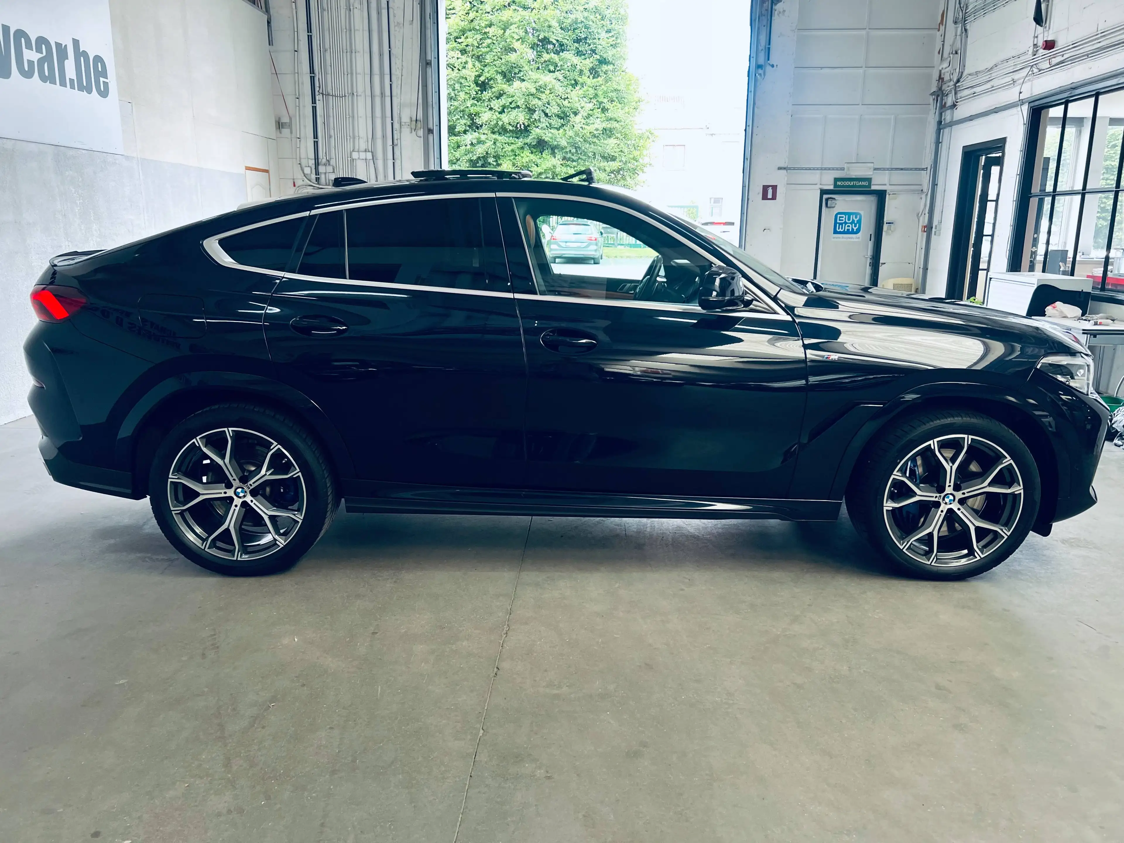 BMW X6 3.0AS xDrive40i+M PACK+TVA+PANO+TOE+CAMERA+KEYLESS+CARNET+GARANTIE — photo 5