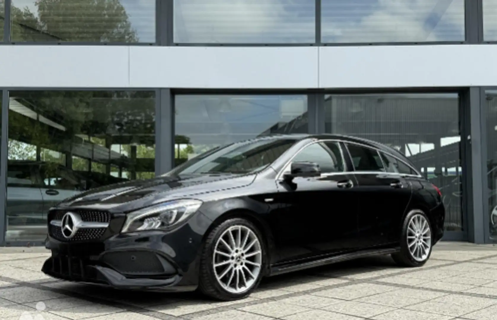 Mercedes-Benz CLA 200 200 d Sport 4matic auto Nero - 1