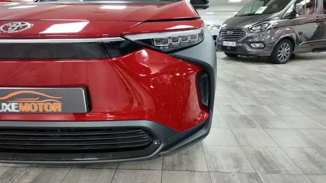 Toyota BZ4X view 9