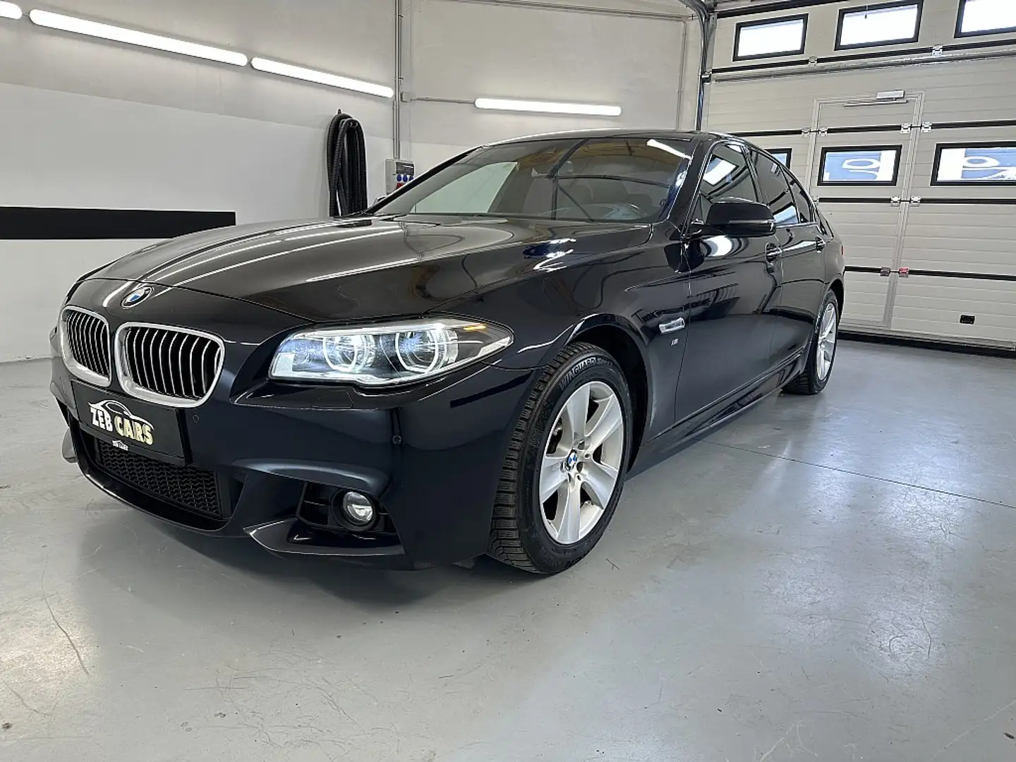 BMW 520 d xDrive Aut. M Paket, HUD Schwarz - 1
